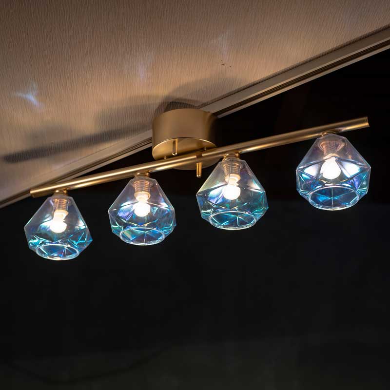 上質な輝きを放つガラス×ゴールドの4灯シーリングライト｜リビングダイニング照明