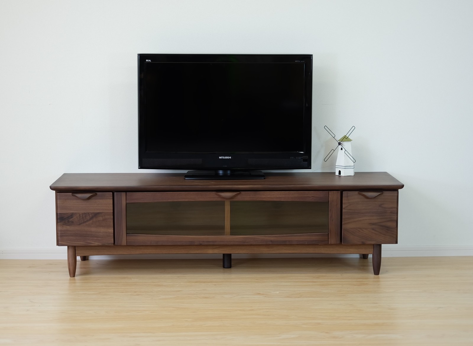 テレビ台 ウォルナット VE【幅150cm】上質な天然木を使用