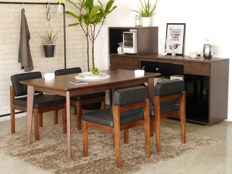 美しい木目が特徴的な高級感のあるダイニングテーブル|幅150cm|CK