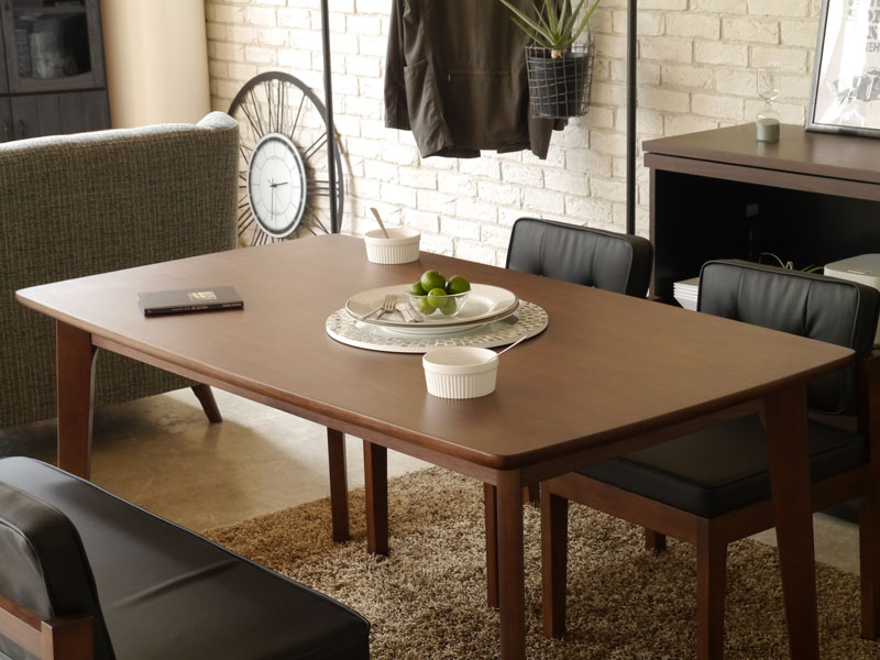 美しい木目が特徴的な高級感のあるダイニングテーブル|幅150cm|CK