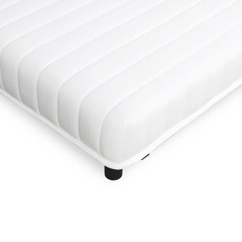 清潔感あふれる脚付きポケットコイルマットレス