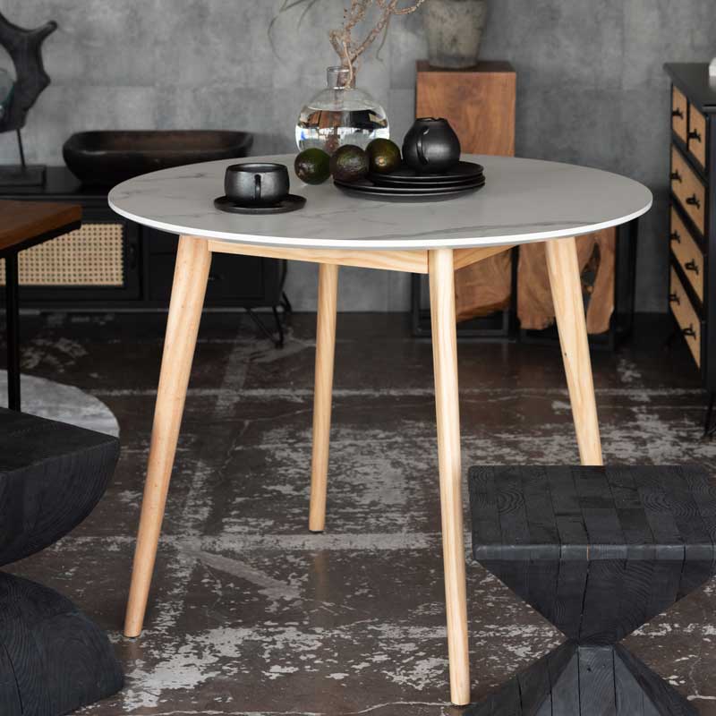 フォトジェニックな大理石調ラウンドテーブル｜暮らしに映える韓国モダンインテリア