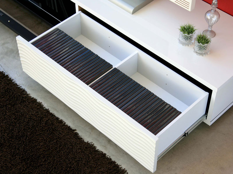 ホワイトとブラックのコントラストが美しいローボード|TVボード|幅170cm|SU