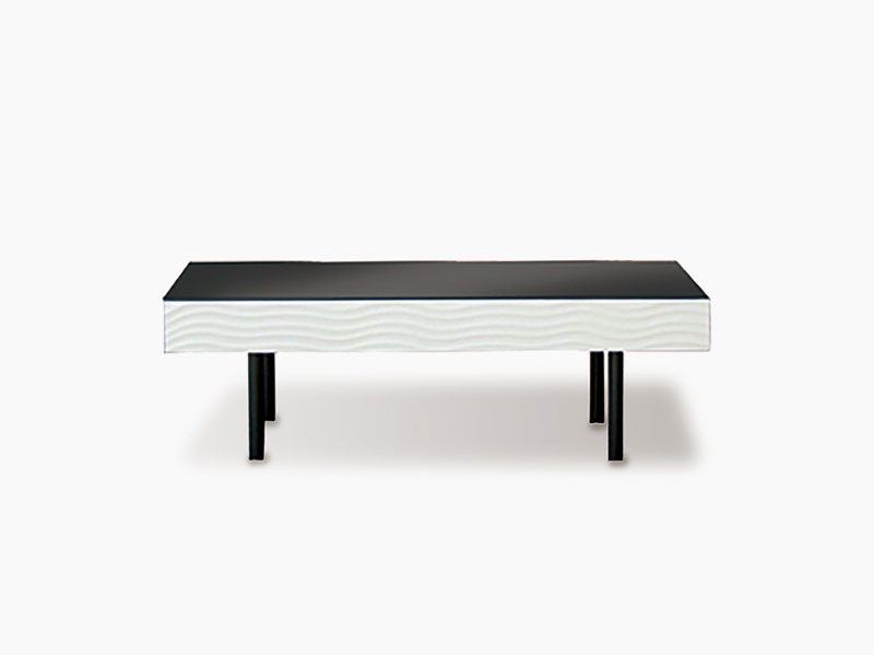 ホワイトとブラックのコントラストが美しいリビングテーブル｜SU