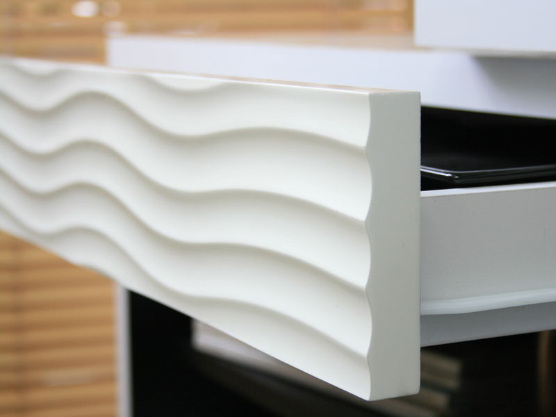波状デザインがポイントのキッチンデスク｜SU