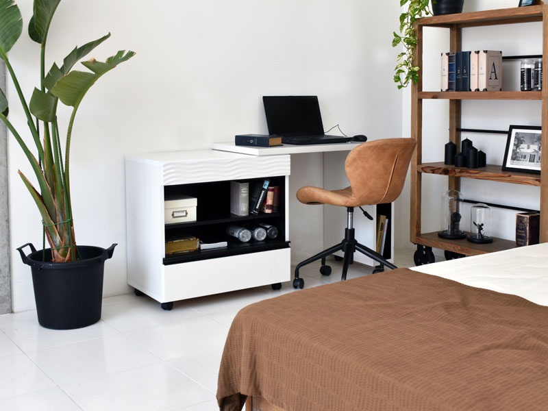 波状デザインがポイントのキッチンデスク｜SU