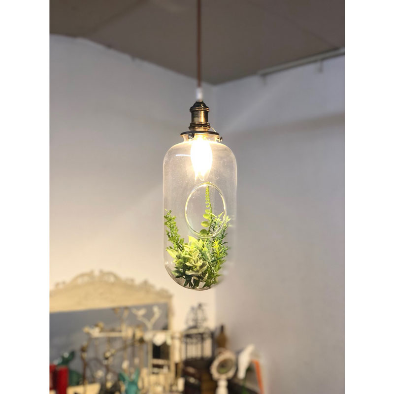 植物モチーフ　葉っぱの照明　ライト　ランプ たっぷりの葉っぱで癒される、自然を身近に感じるペンダント