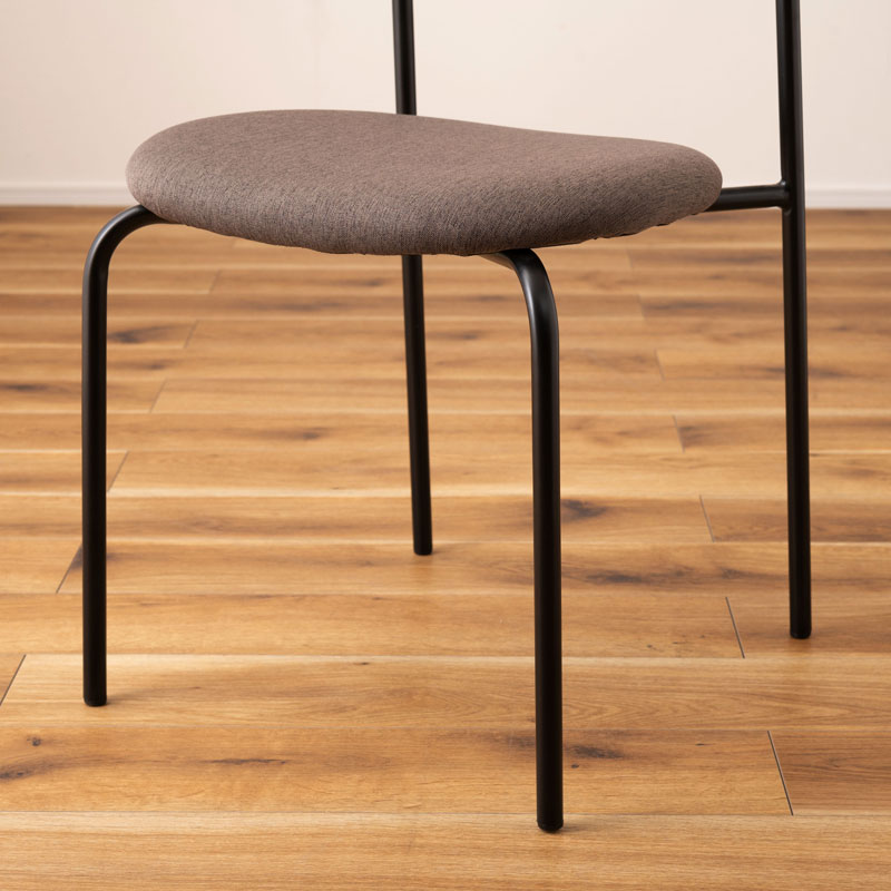 ラタン調×ファブリックの異素材チェア｜北欧風スタイリッシュダイニングチェア