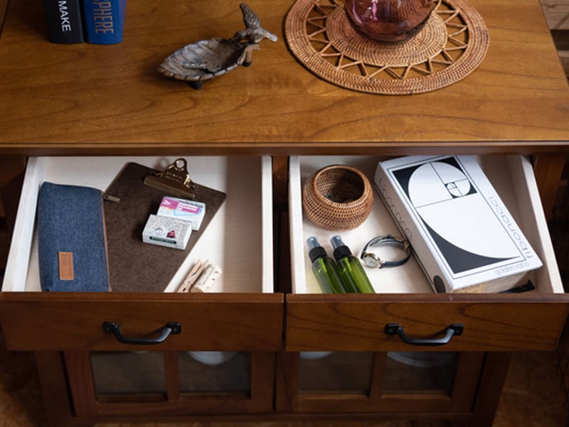 天然木のアンティーク風キャビネット｜Bタイプ | インテリア・家具の