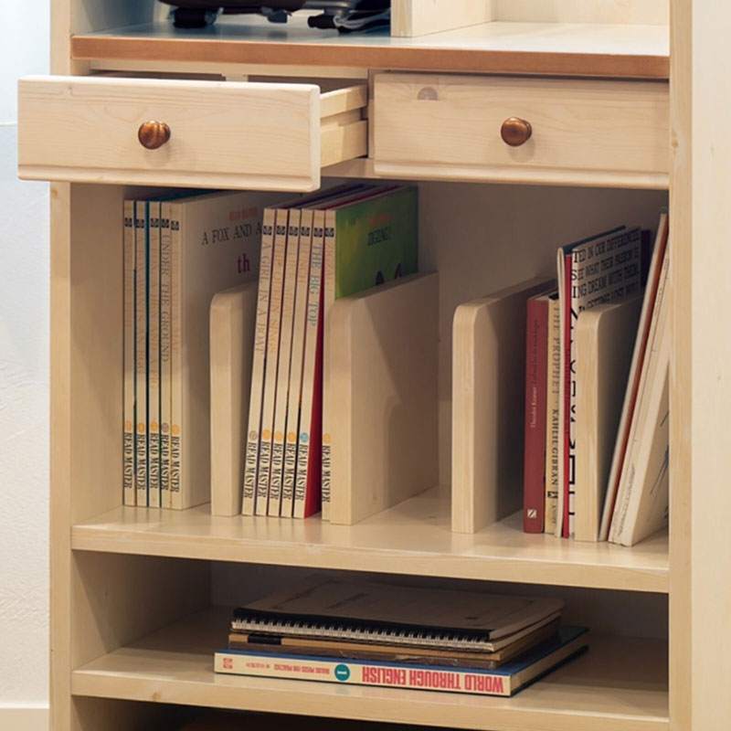 レトロモダンなランドセル収納｜ブラウンカラー