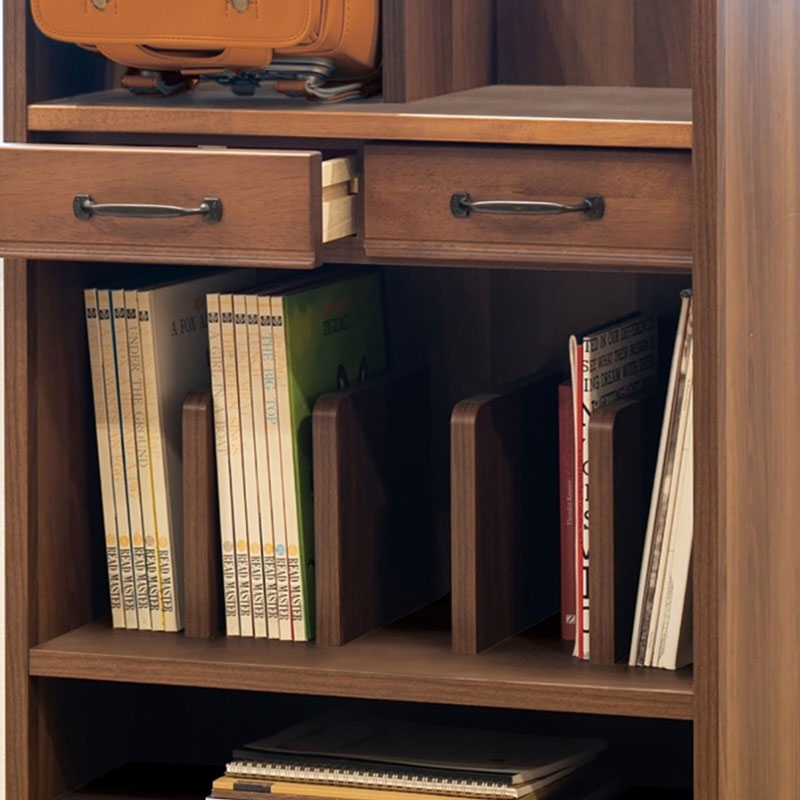 レトロモダンなランドセル収納｜ブラウンカラー