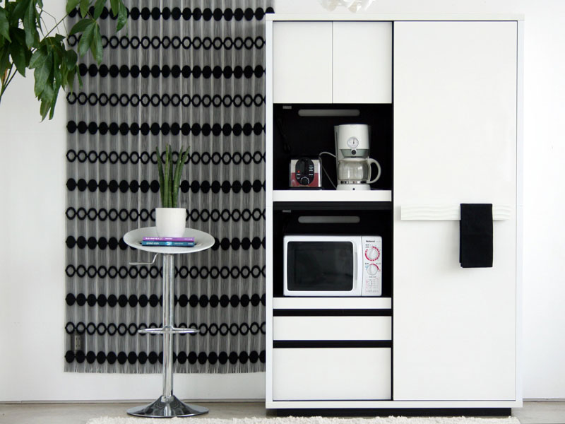 ホワイトとブラックのコントラストが美しいキッチンボード|幅120cm|SU