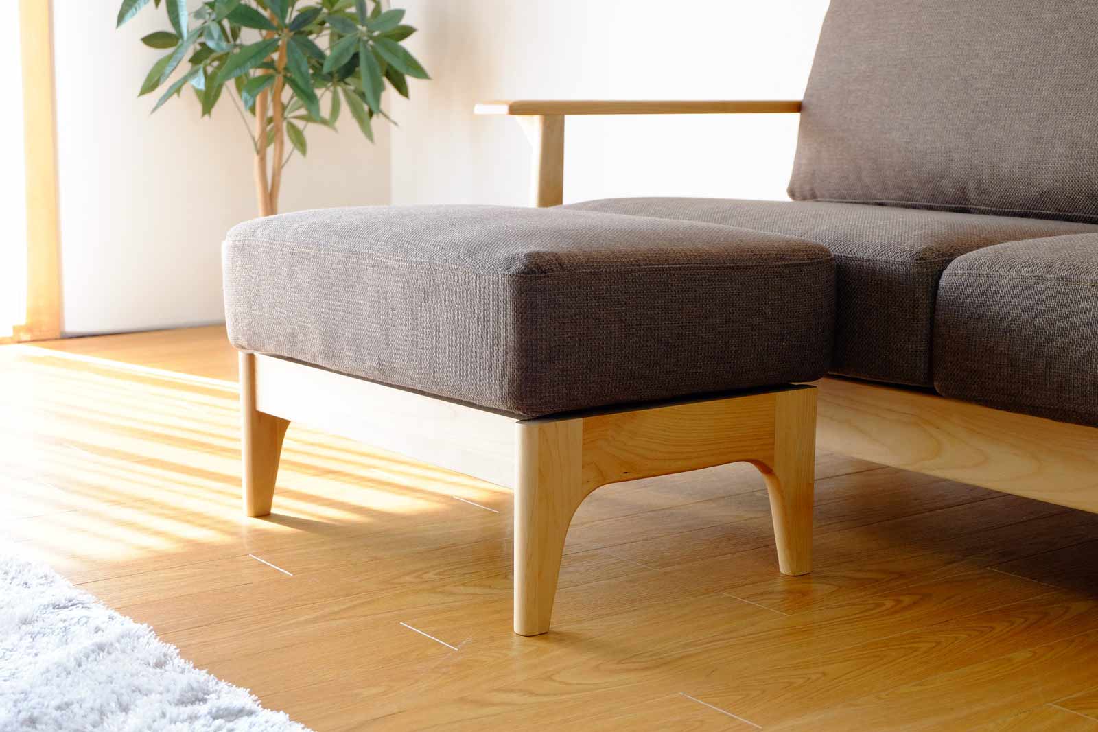 天然木のオットマン Er ナチュラルな家具 インテリア 家具の通販 デザイナーズ家具のモダン