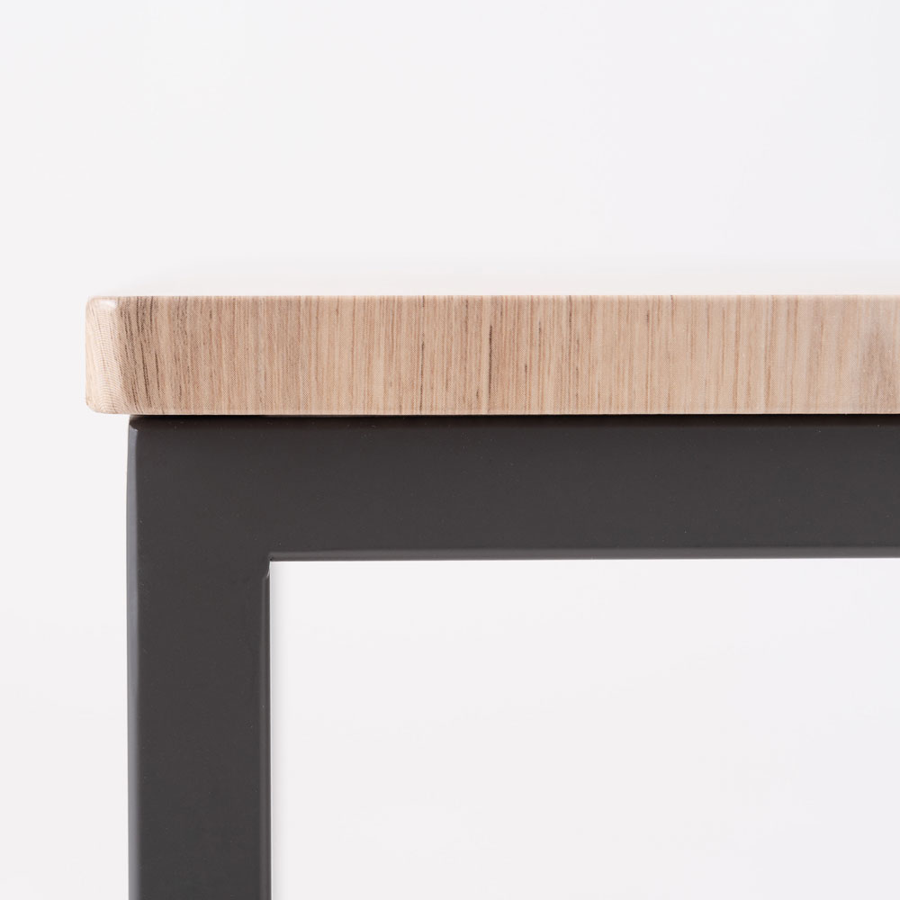 ネストテーブル|自由なレイアウトで使えるおしゃれなリビングテーブル