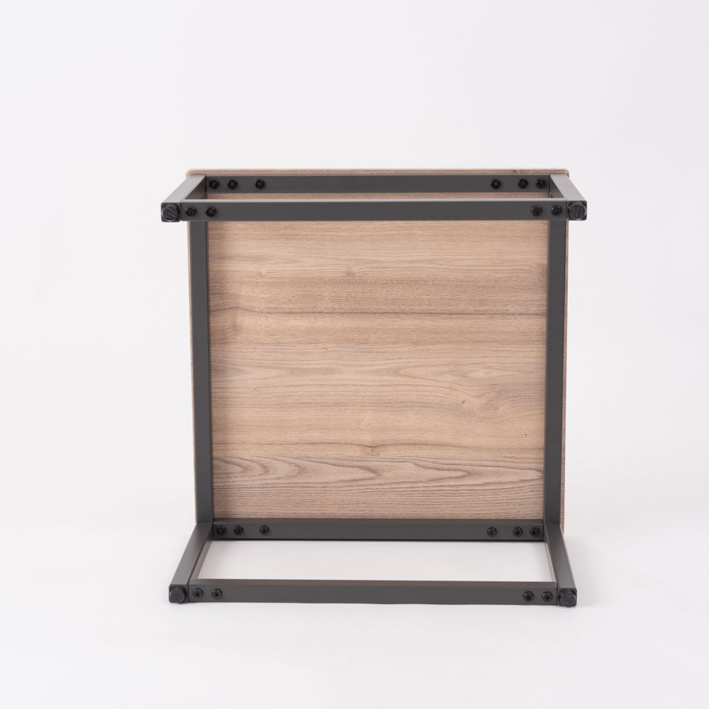 ネストテーブル|自由なレイアウトで使えるおしゃれなリビングテーブル