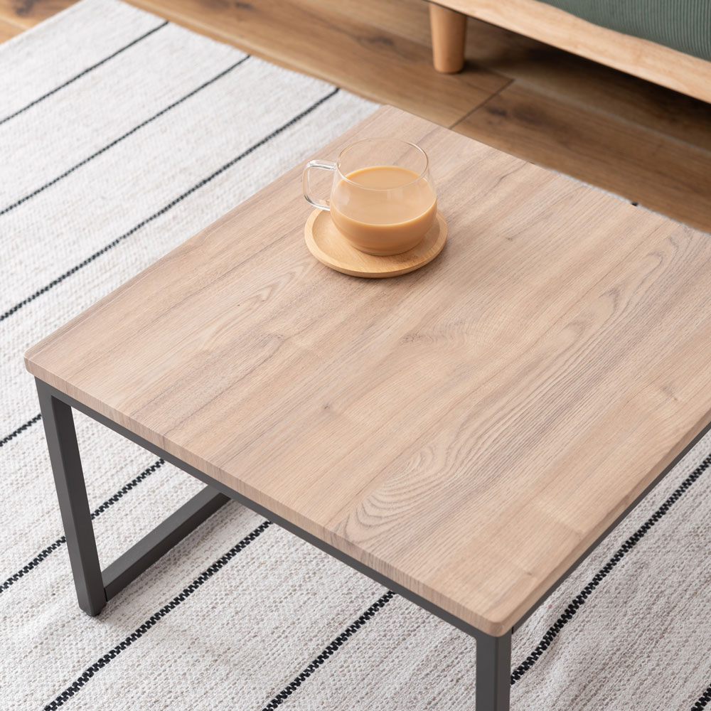 ネストテーブル|自由なレイアウトで使えるおしゃれなリビングテーブル