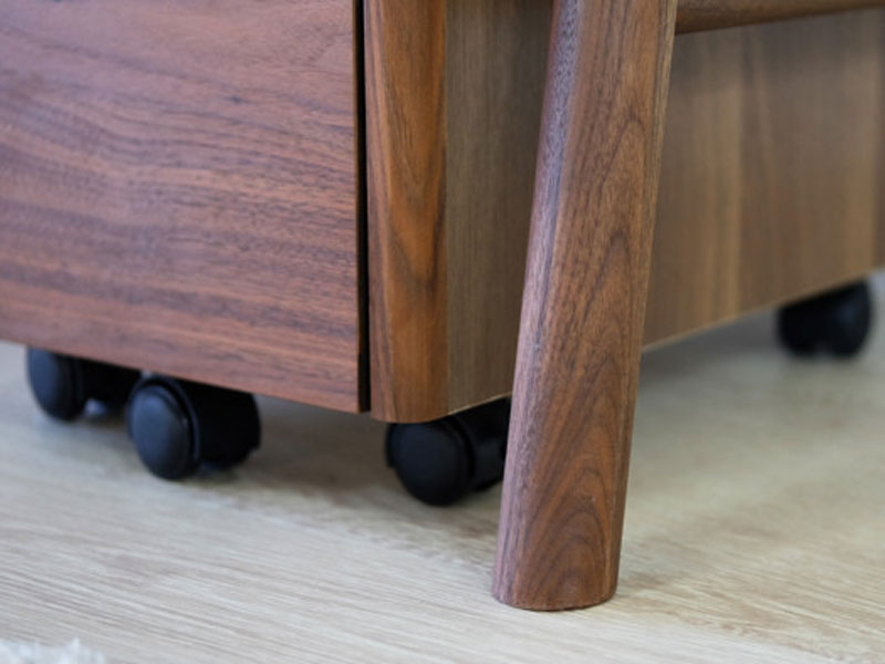 ウォルナット材のキャスター付きワゴン｜幅35cm