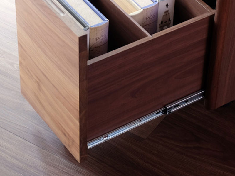 ウォルナット材のキャスター付きワゴン｜幅35cm