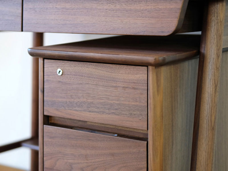 ウォルナット材のキャスター付きワゴン｜幅35cm