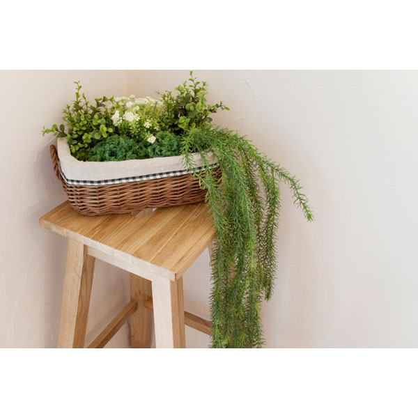 ナチュラルな木目の角型座面のハイスツール | Nok