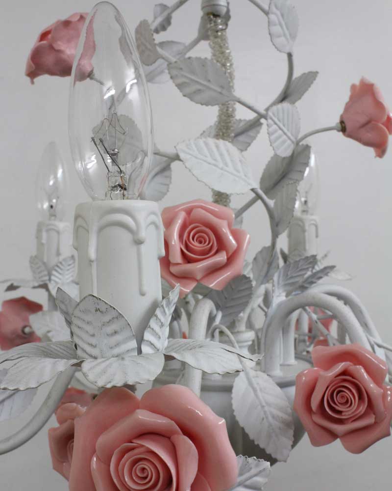 シャンデリア 6灯 照明 直径58cm 完成品｜アンティークな薔薇モチーフ