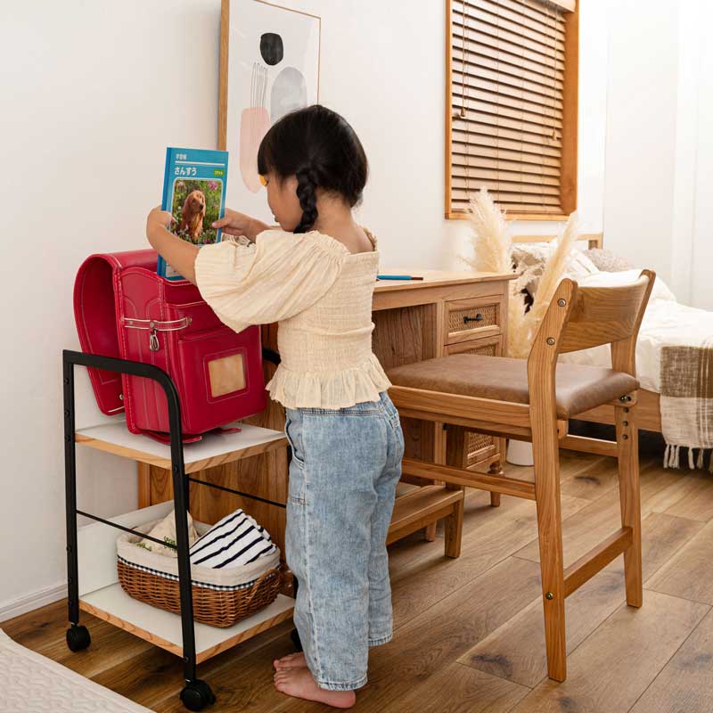 北欧風天然木の高さ調整付きキッズチェア｜4段階調節・ダイニング用