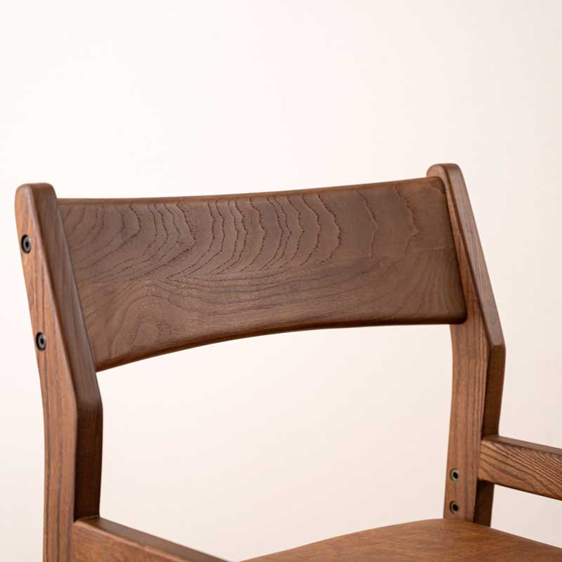 北欧風天然木の高さ調整付きキッズチェア｜4段階調節・ダイニング用