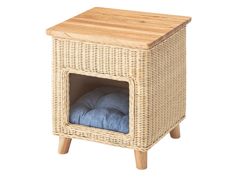 天然木とラタンのペットハウス｜スツールとして使えます