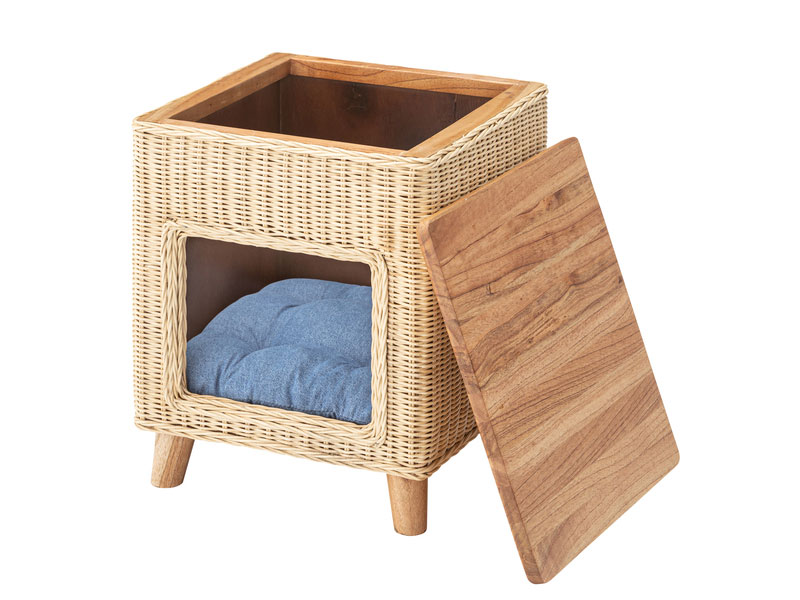 天然木とラタンのペットハウス｜スツールとして使えます
