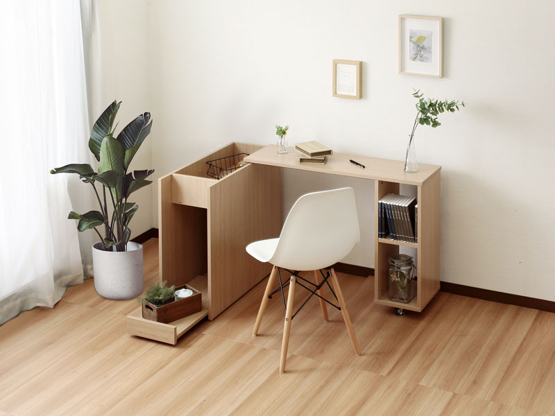 ヘッドボードやサイドデスクになる使い方豊富な収納型デスク