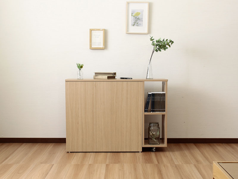 ヘッドボードやサイドデスクになる使い方豊富な収納型デスク