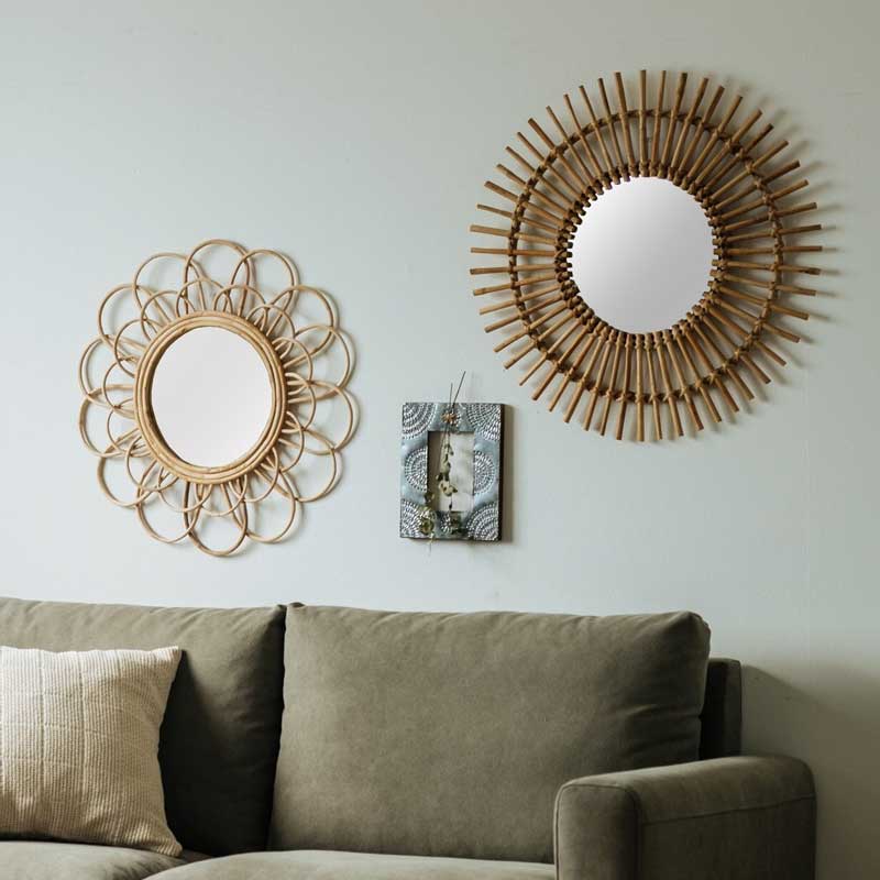 ラタンで編みこまれたウォールミラー｜西海岸インテリア