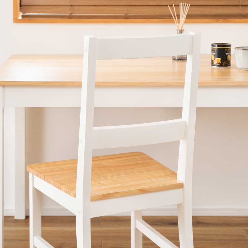 カントリーフレンチのダイニングチェア｜白フレーム×天然木座面が