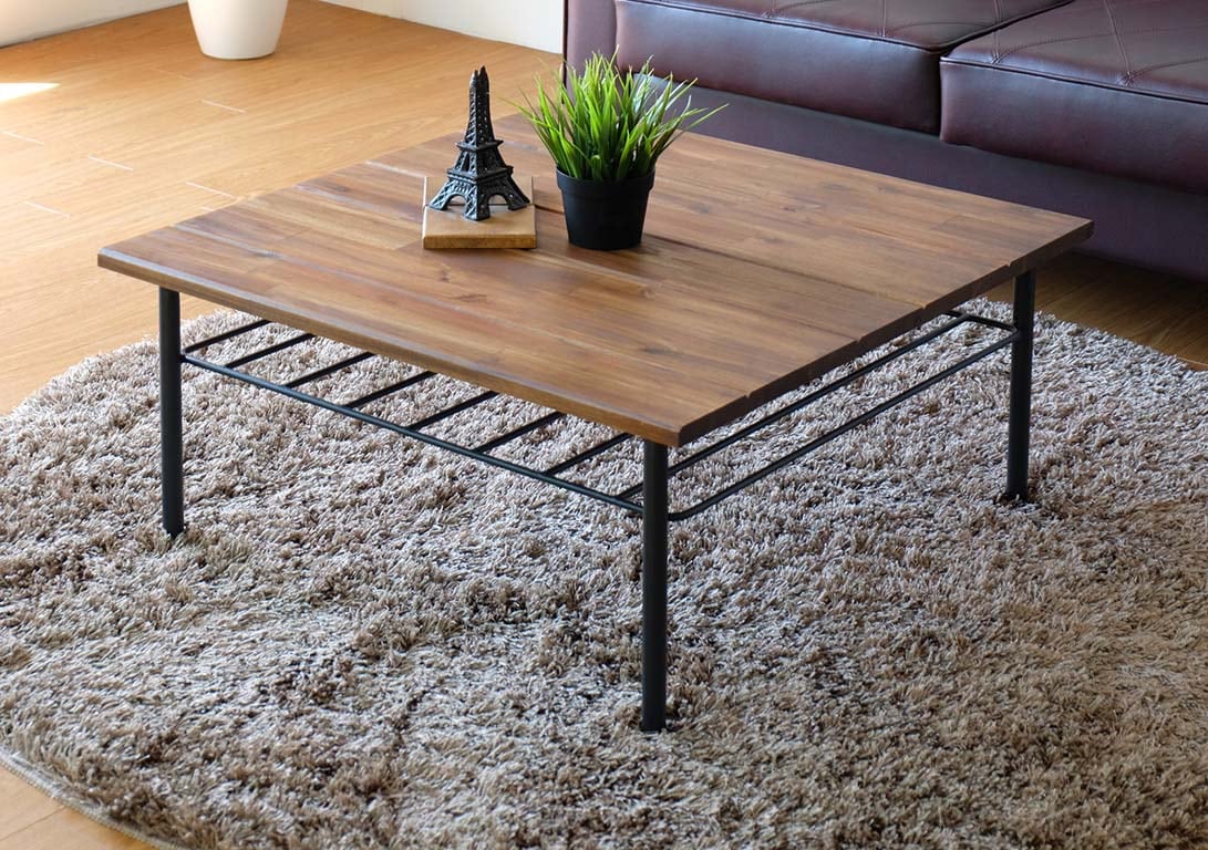 ヴィンテージデザインのセンターテーブル｜幅70cm