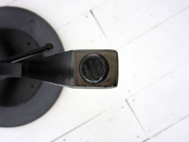 座面にオールドパインの自然仕上げを施した大人ヴィンテージスタイルのスツール｜MOSH