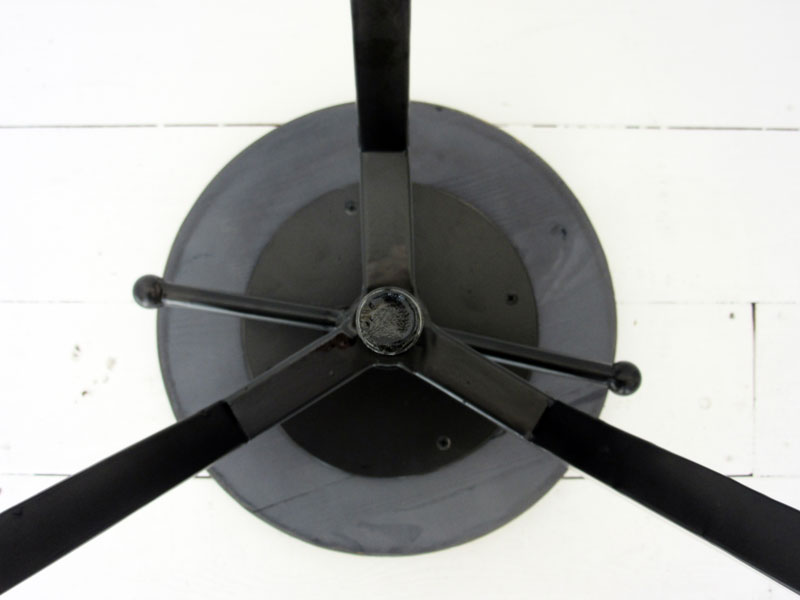 座面にオールドパインの自然仕上げを施した大人ヴィンテージスタイルのスツール｜MOSH