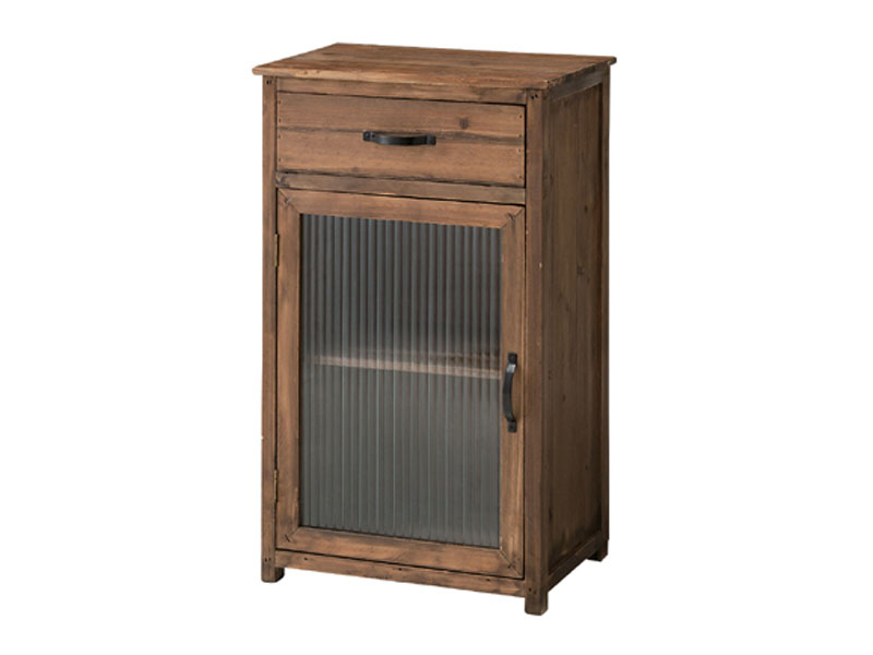 杉を使ったカフェ風のガラス扉のキャビネット | インテリア・家具の