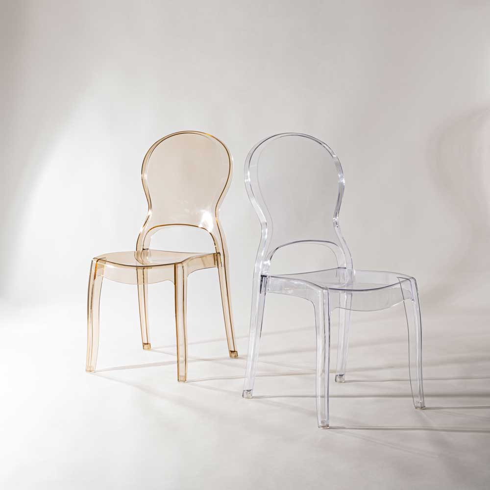 クリアカラーチェア｜透明感と曲線美が魅力のスタッキングチェア