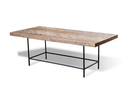 へリンボーン模様のリビングテーブル | オーク材使用