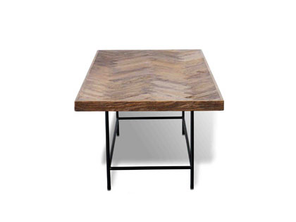 へリンボーン模様のリビングテーブル | オーク材使用