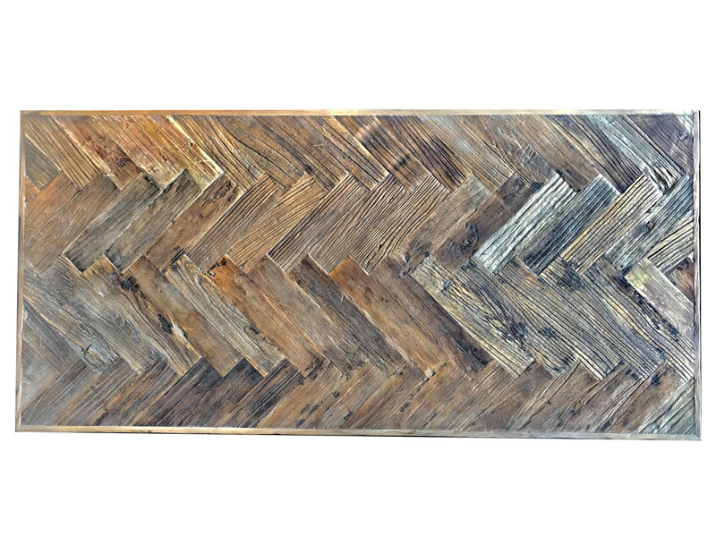 へリンボーン模様のリビングテーブル | オーク材使用