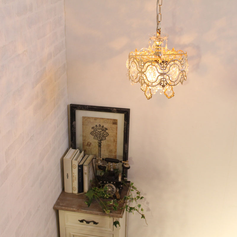 豪華なレースデザインのシャンデリア|1灯