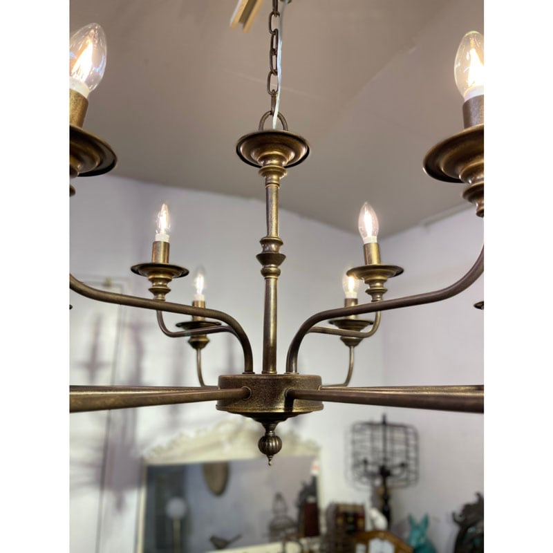 ダークブラウン 12灯シャンデリア ダークブラウン 12灯シャンデリア 装飾なしのシックなデザインの