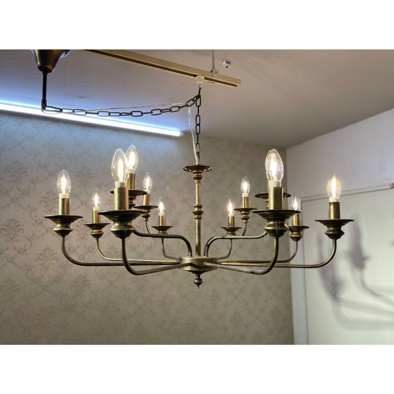 装飾なしのシックなデザインのシャンデリア｜12灯 | インテリア・家具