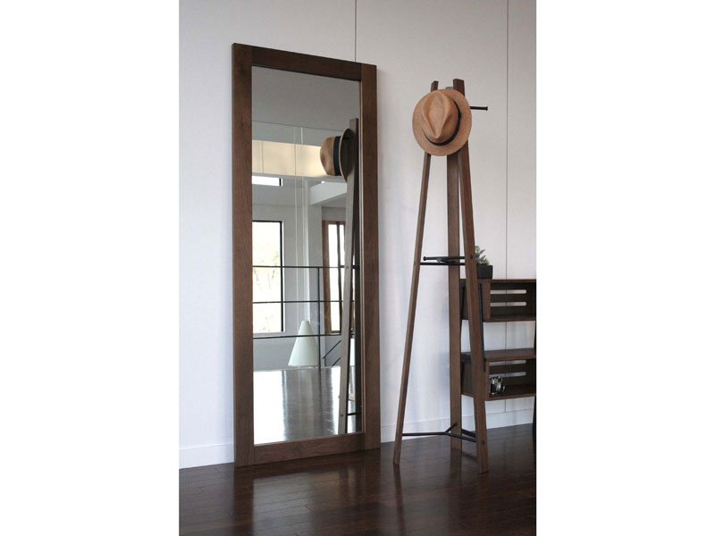 木とブラックスチールのポールハンガーBR|高さ165cm|am