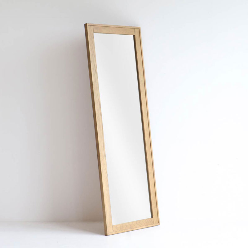 ナチュラルヴィンテージな等身大ミラー