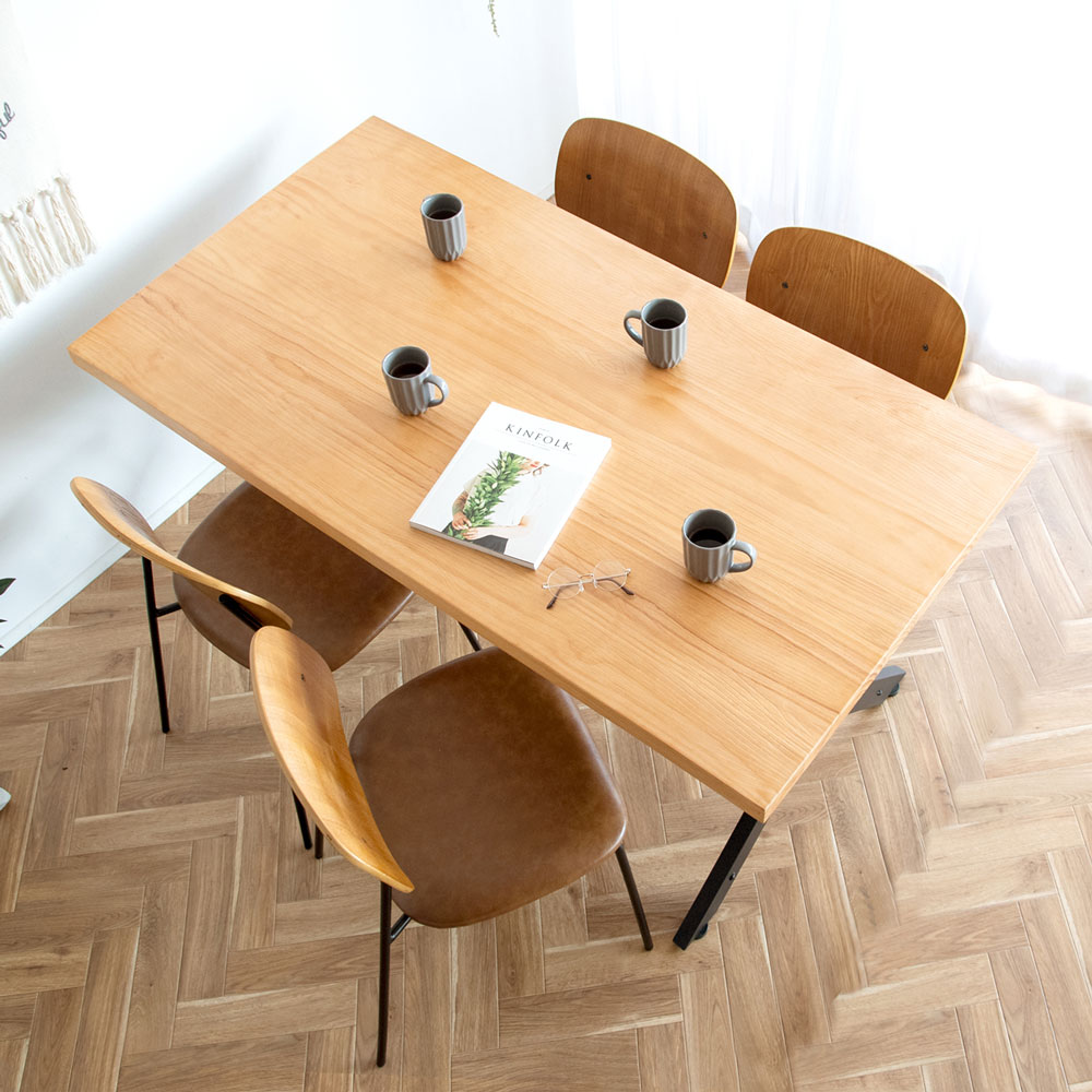 天然木ダイニングテーブル スチール脚 無垢オーク材の天板に木脚orスチール脚から選べるハイデザインな