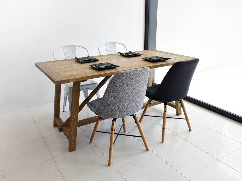 オーク無垢材を使用したヴィンテージライクなダイニングテーブル｜幅160cm｜MOSH