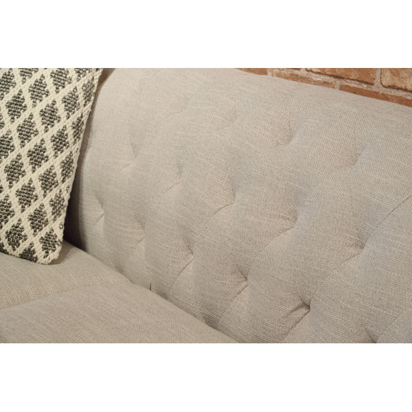 ラグジュアリーな空間に溶けこむソファー | 2人掛け | エレガント