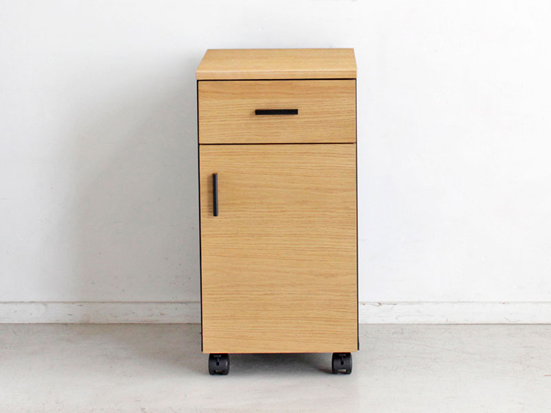 高級感があふれるデスクワゴン | 幅30cmのコンパクトサイズ